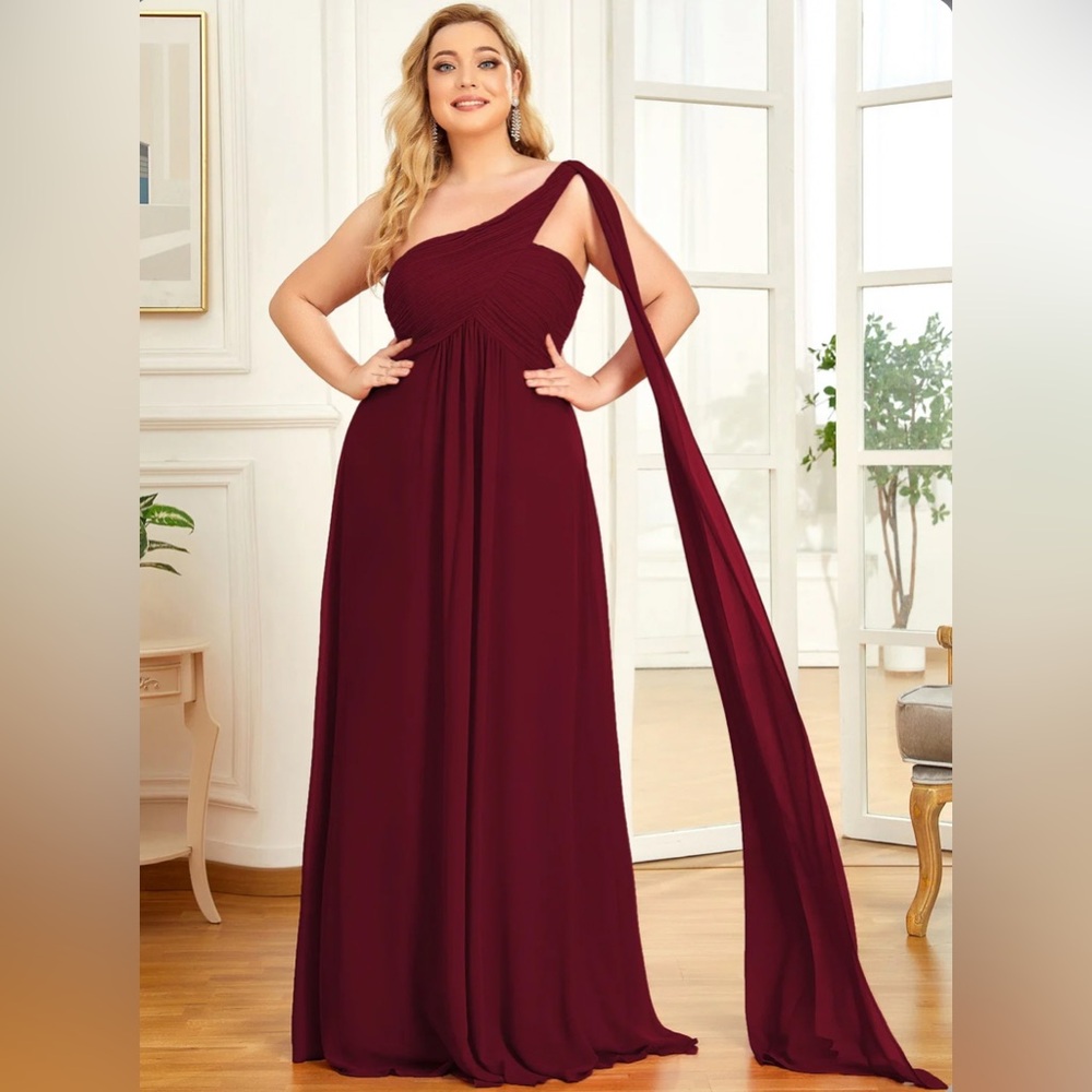 Prom - NWT - Elegant One-Shoulder Burgundy Dress
